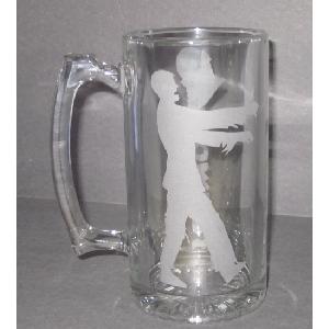 "I Love Zombies" Etched Glass Zombie Beer Mug Image