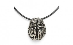 zombie-gift-zombie-jewelry-anatomical_brain_pendant