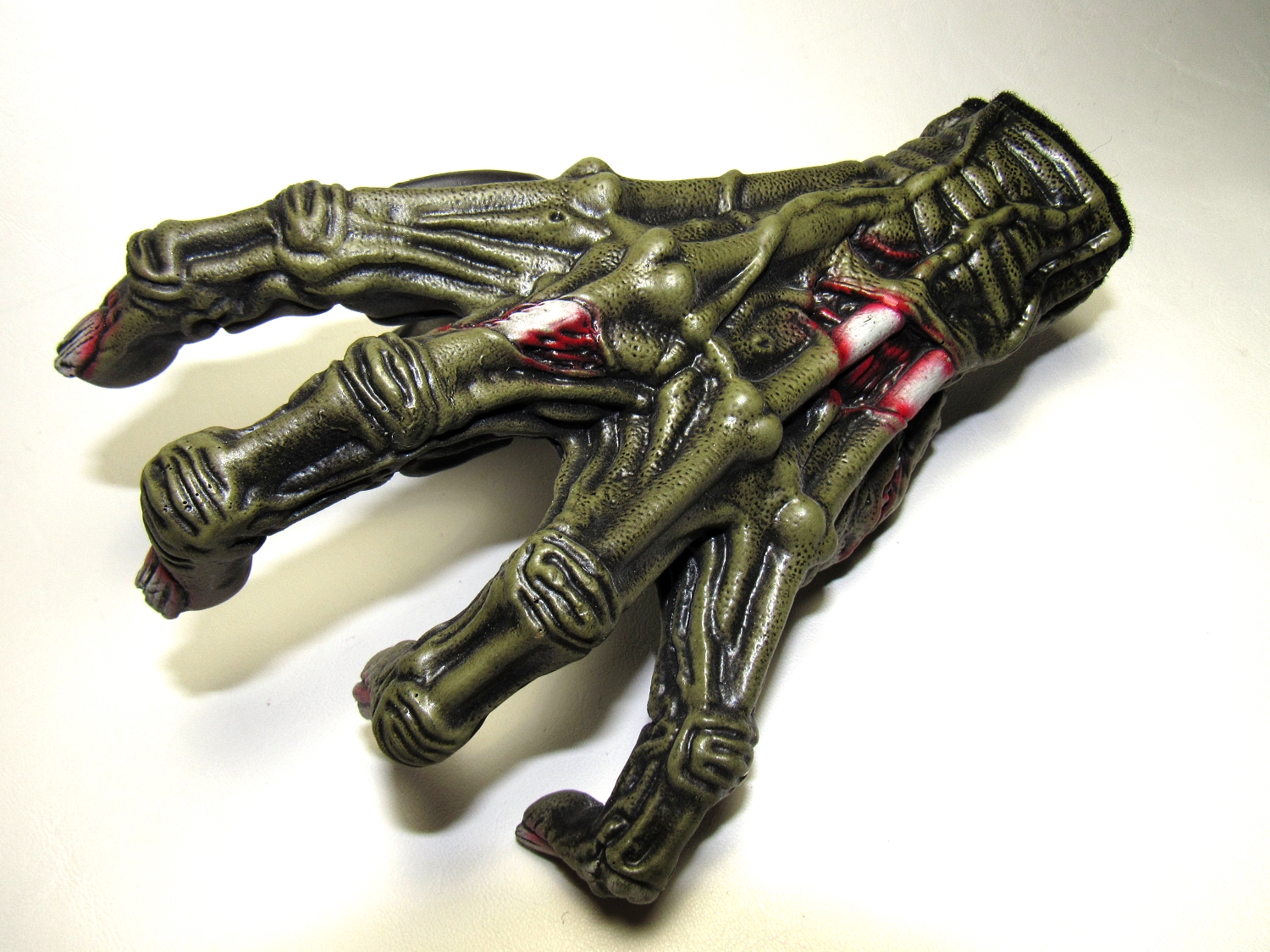 Toxic Zombie Guitar Grip Review