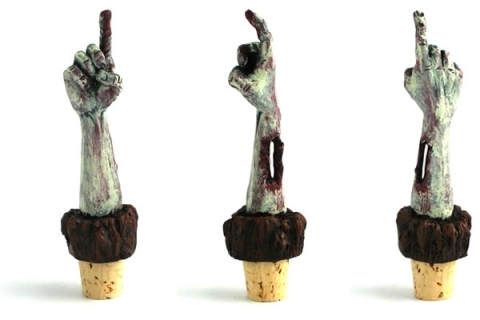 Zombie-Wine-Bottle-Stopper_zombie-gift