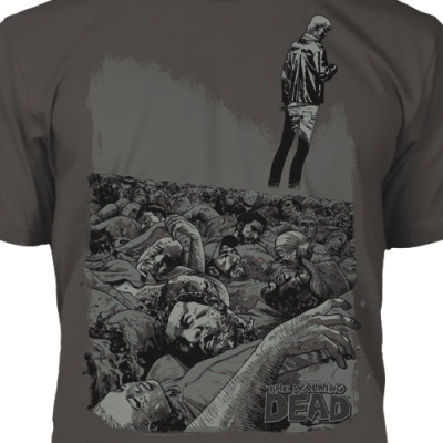 The-Walking-Dead-Number-100-T-shirt-closeup