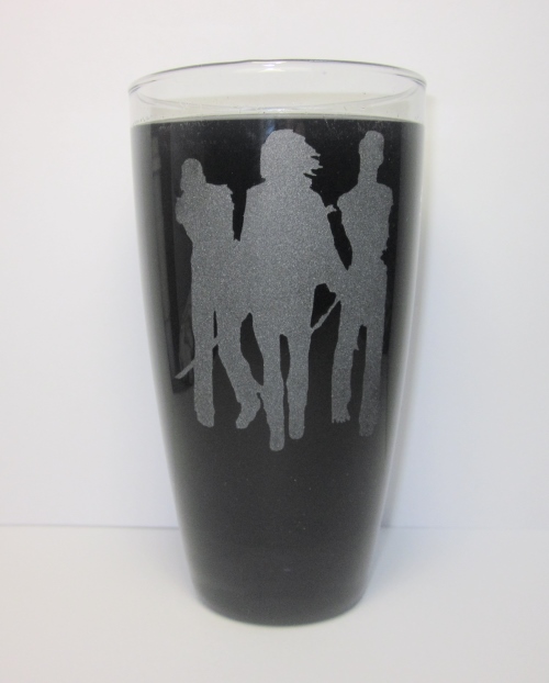 B-michonee-pets-glass-6