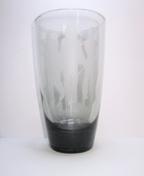 Bmichonee-pets-glass-2