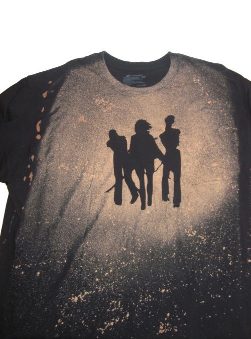 michonne-pets-walking-dead-bleach-art-t-shirtB