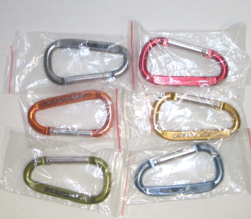 The-Walking-Dead-Dog-Tags-Review-Daryl-Dixon-Carabiner