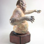 Gentle Giant The walking Dead Zombie Well Walker Mini-Bust right side 2