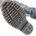 Threezero Michonne pet zombie review boot closeup